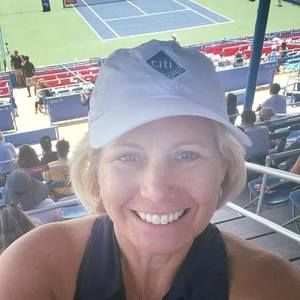 Meet your Posher, Staci